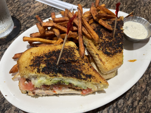 California Chicken Club-BJ's Restaurant & Brewhouse-Mesquite