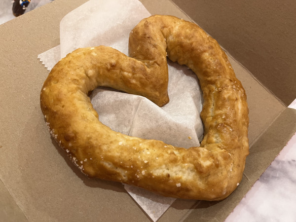 Soft Salted Pretzel-Posh Pop Bakeshop-New York