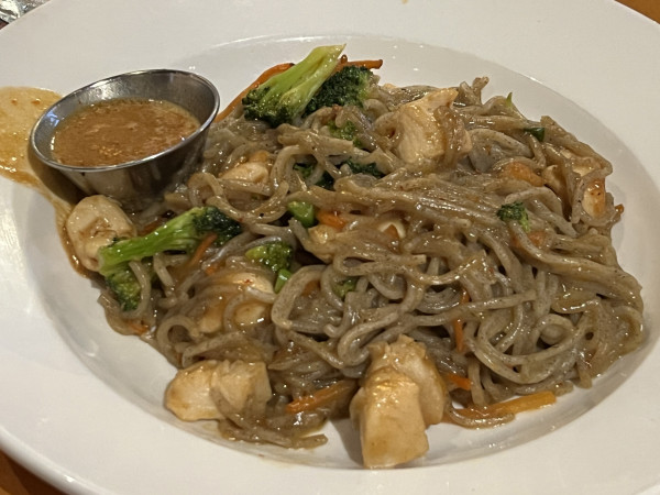 Spicy Peanut Chicken with Soba Noodles-BJ's Restaurant & Brewhouse-Austin