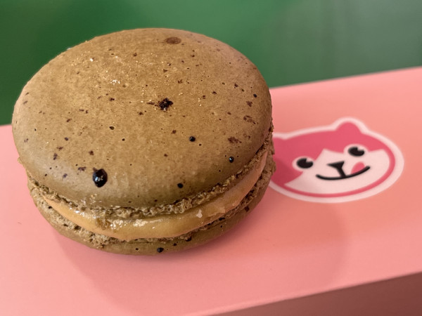 Caramel Macchiato Macaron-OMG Squee-Austin