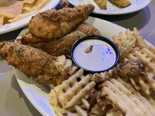 Boneless Wings Basket-Pluckers Wing Bar-Cedar Park