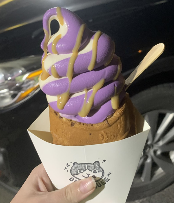 Ube and White Rabbit Candy swirl Taiyaki Sundae-OMG Squee-Austin